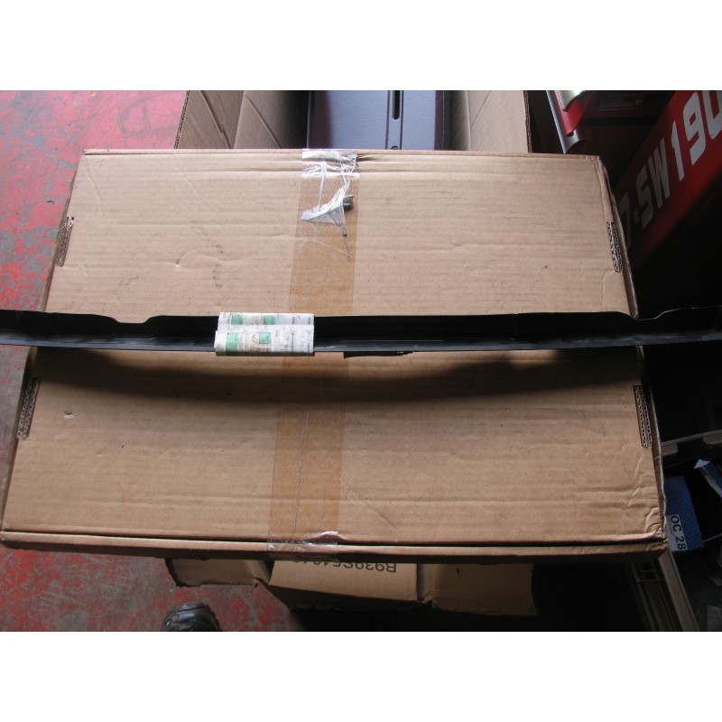 Rail-traverse-capot-avant-neuf-porsche-911-19651973